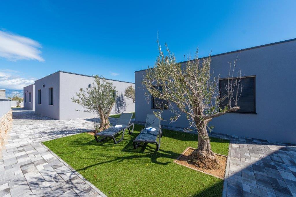 More Exclusive Villas And Spa Vir Exterior photo