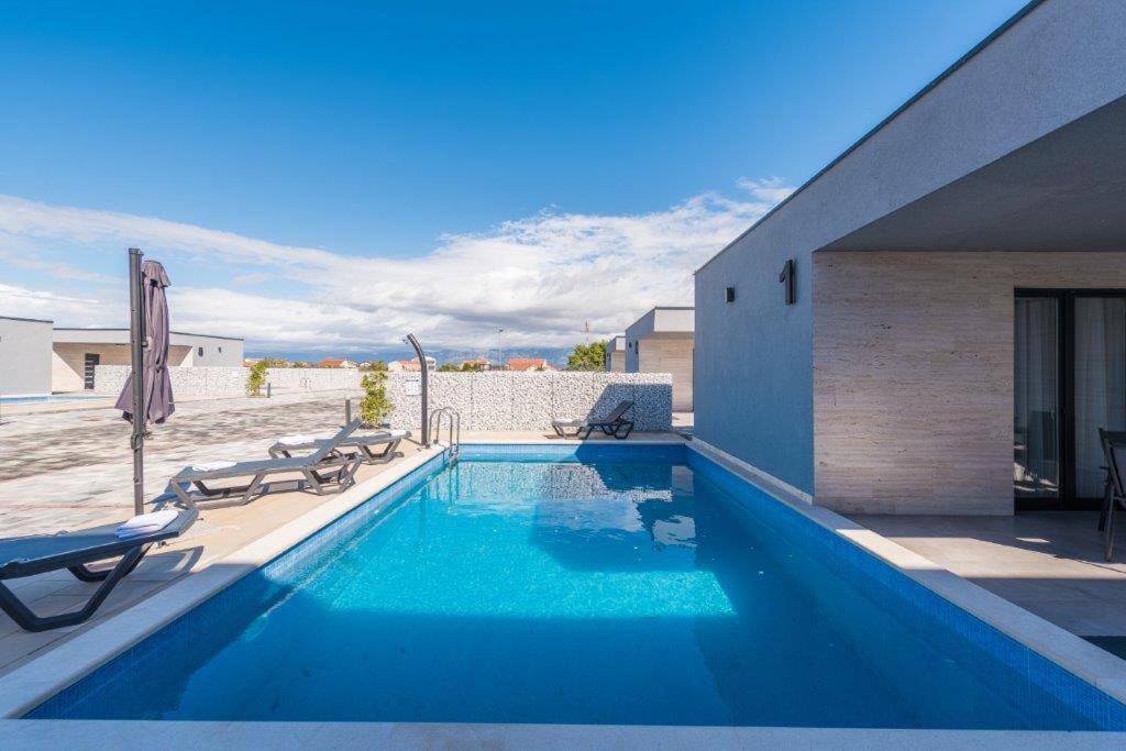 More Exclusive Villas And Spa Vir Exterior photo